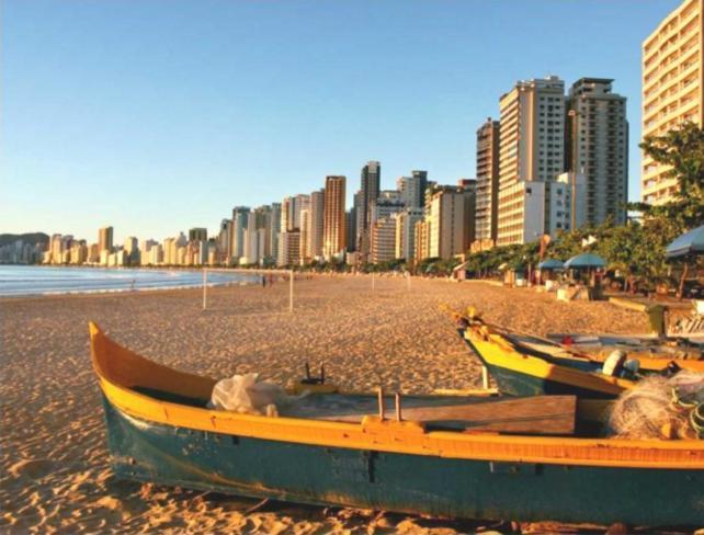 Ferias Incriveis Vista Mar Balneario Camboriu Apartment Luaran gambar